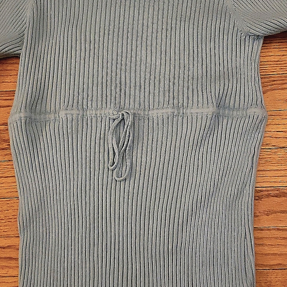 y2k sky blue maternity fitted sweater with drawstring very stretchy - Picture 3 of 5